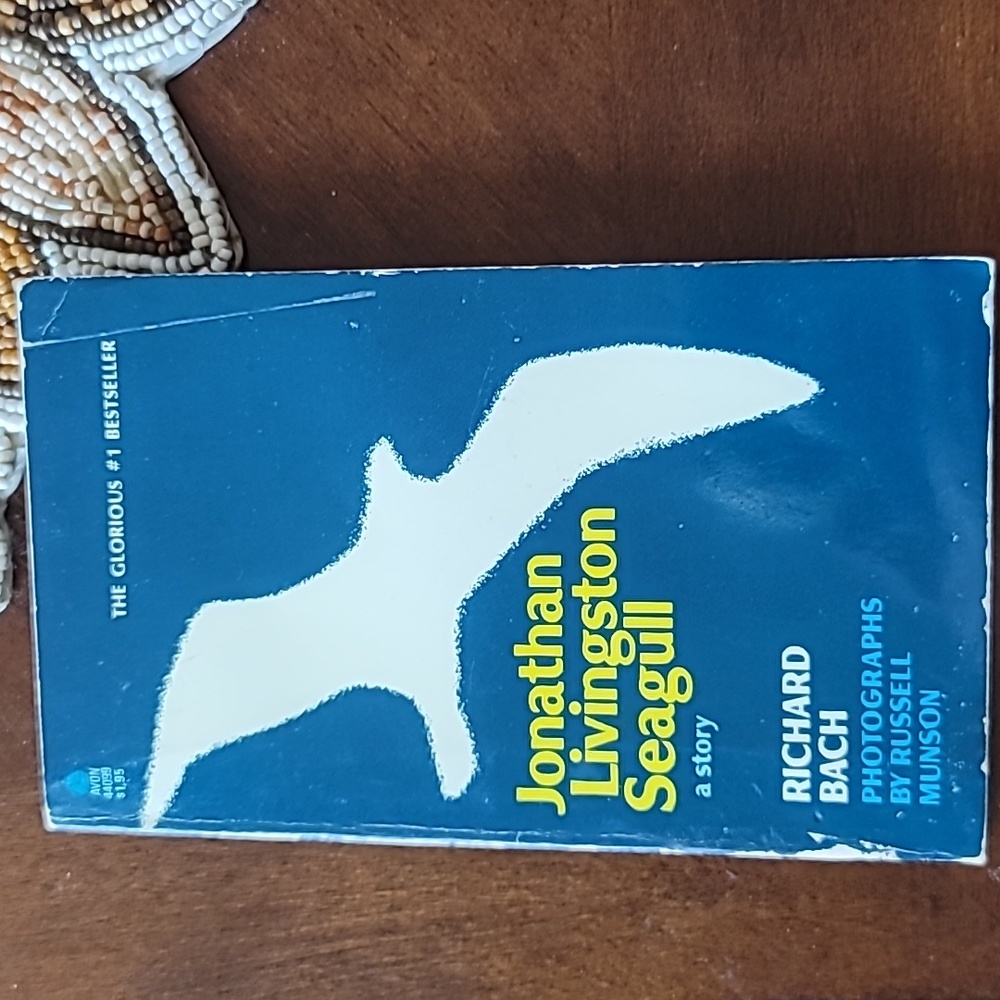 'Jonathan Livingston Seagull', 2 'The Cat Who...' & 'The Giver Of Stars' Books. - Picture 9 of 11